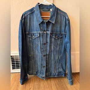 Levi’s Denim Jacket - Men’s XL